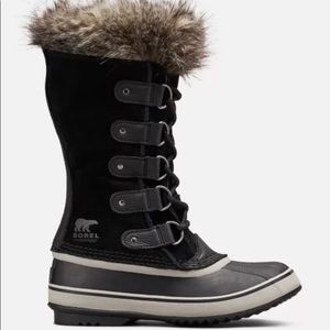Black Sorel Joan of Artic 6 Boot